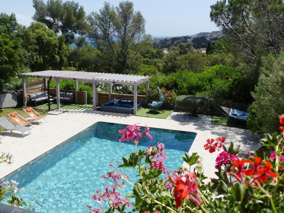 La Calanque Du Boucharel Hotell Saint Aygulf Exteriör bild