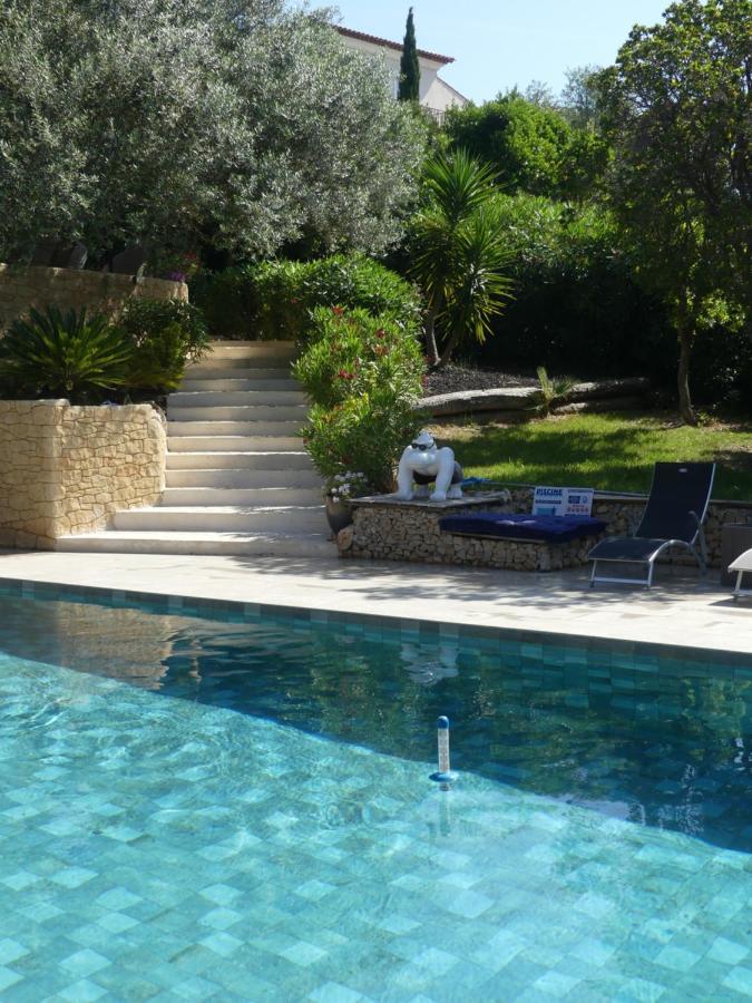 La Calanque Du Boucharel Hotell Saint Aygulf Exteriör bild